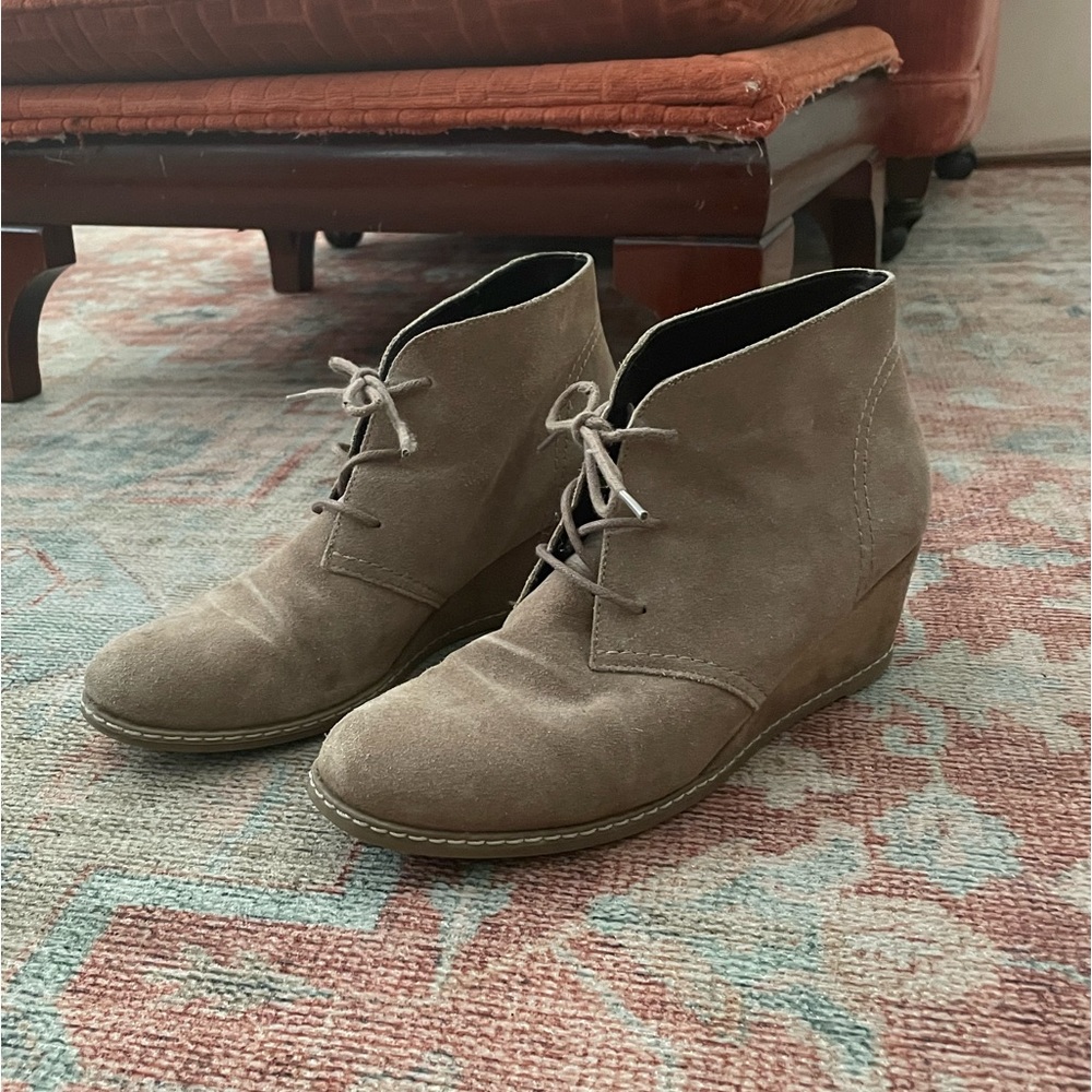Michael Kors Rebels Gray Suede Booties Women’s 7.5